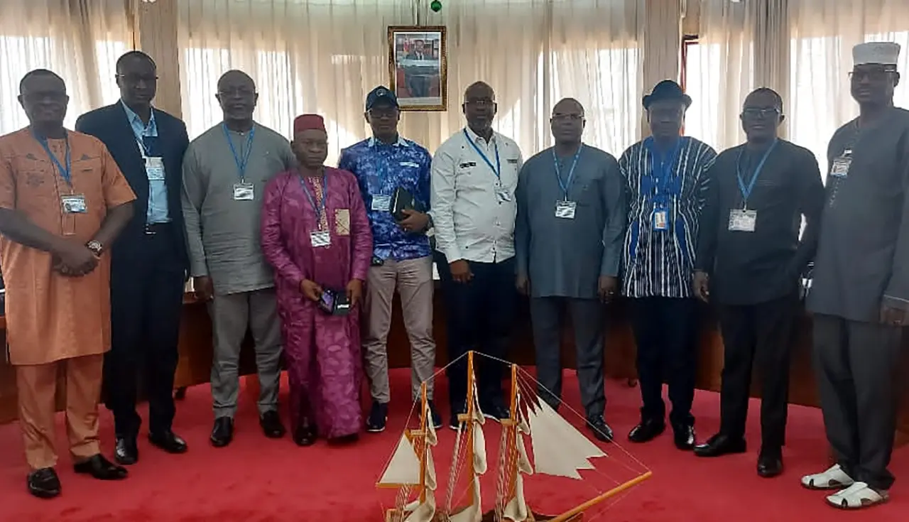 visite d une delegation du port autonome de conakry au port de lome