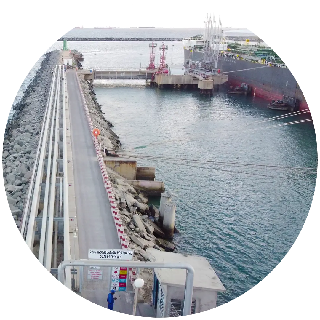 Un terminal pétrolier spécialisé