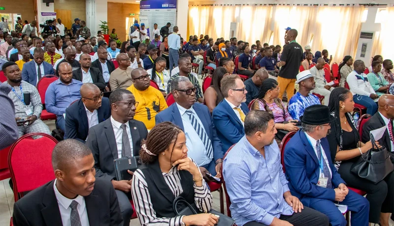 presence-de-l-a2pl-a-la-20-eme-edition-de-la-foire-internationale-de-lome-3